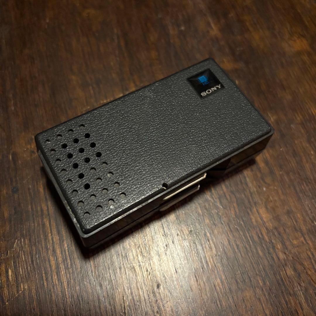 SONY ICR-100 小型ラジオ　1967年