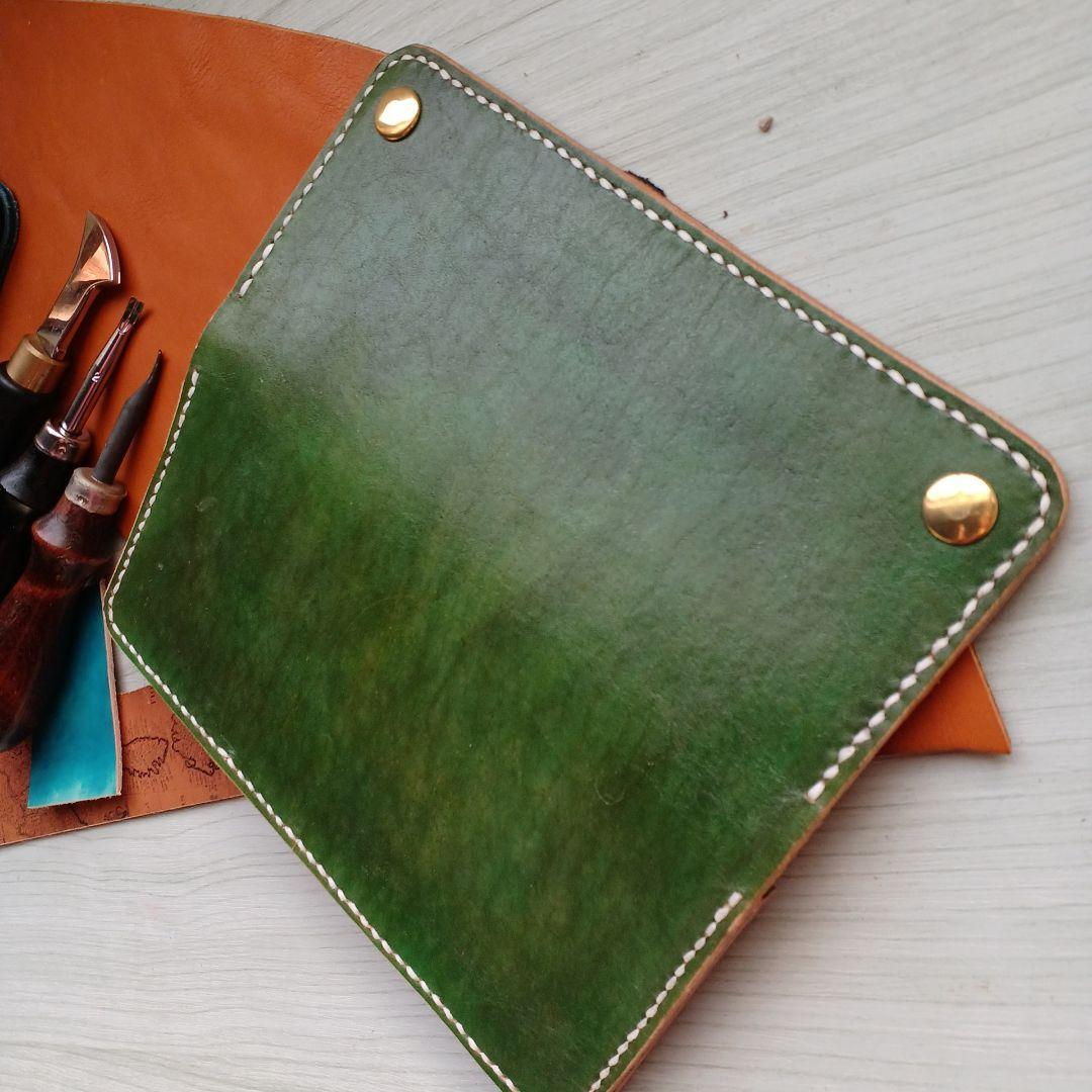 トラッカーウォレット　ロング　ハンドメイド グラデーション　オリーブ～グリーン