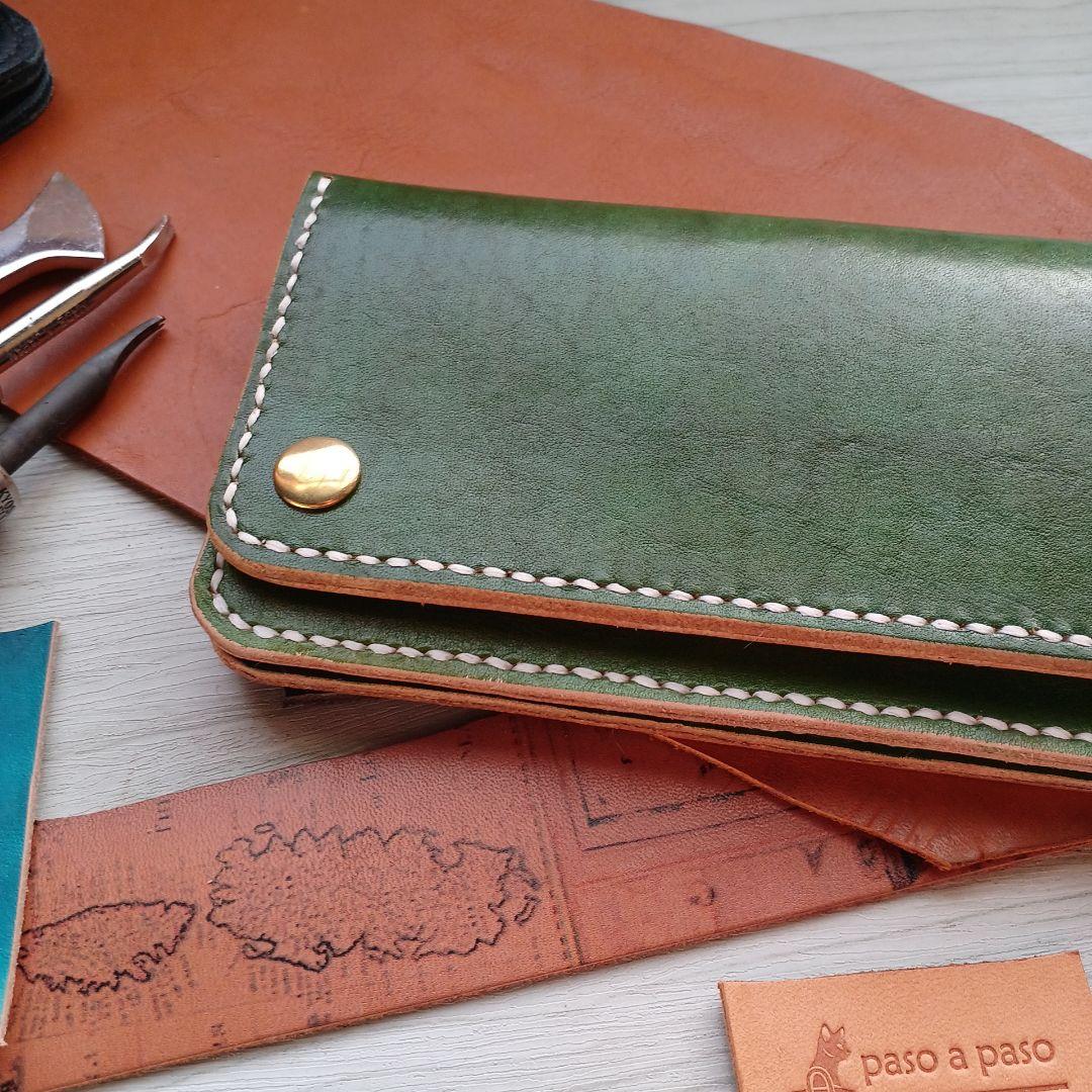 トラッカーウォレット　ロング　ハンドメイド グラデーション　オリーブ～グリーン