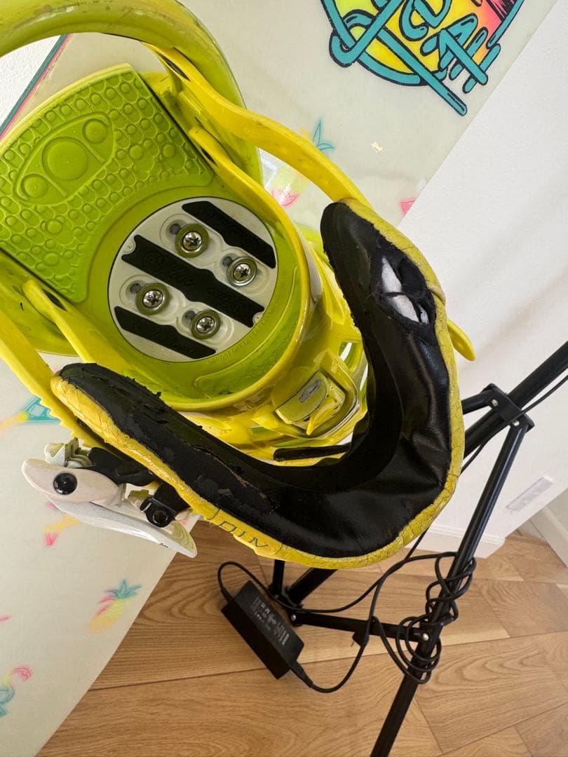 専Salomon OH YEAH ネオンイエロー 143cm FLUX RK30