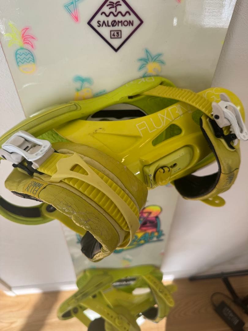 専Salomon OH YEAH ネオンイエロー 143cm FLUX RK30