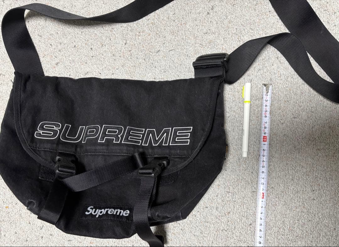バッグ supreme denim messenger bag