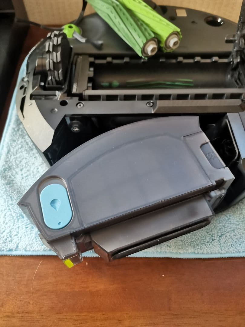 アイロボット ルンバ 23年製コンボ j7+ 自動ゴミ収集