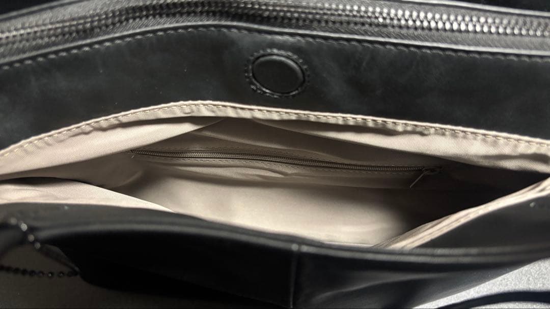 green label relaxing ファンクショナル レザー トートバッグ