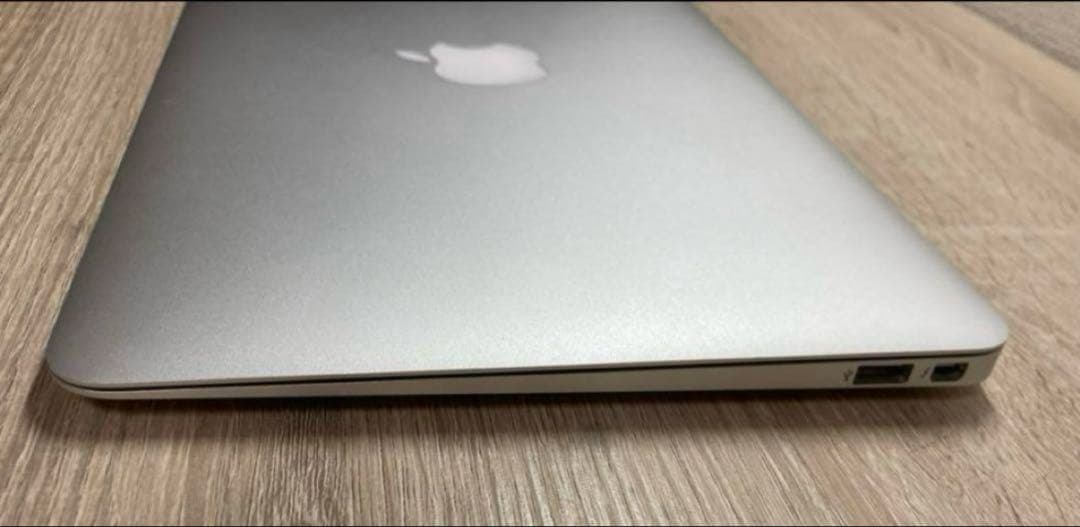 MacBook本体 MacBook Air early2014