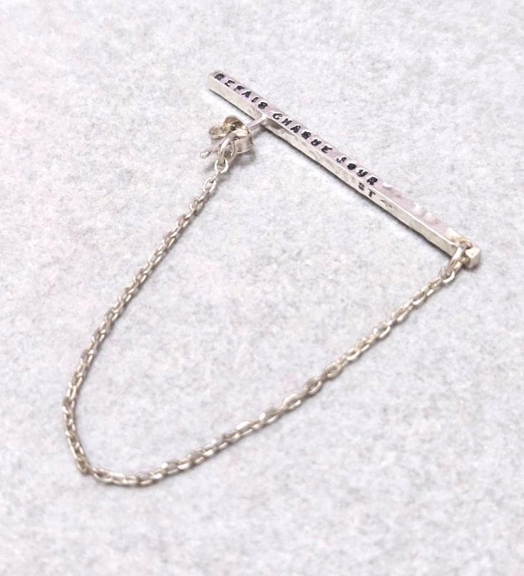 セルジュトラヴァル　LIENS 繋がり　ピアス 片耳用　42106