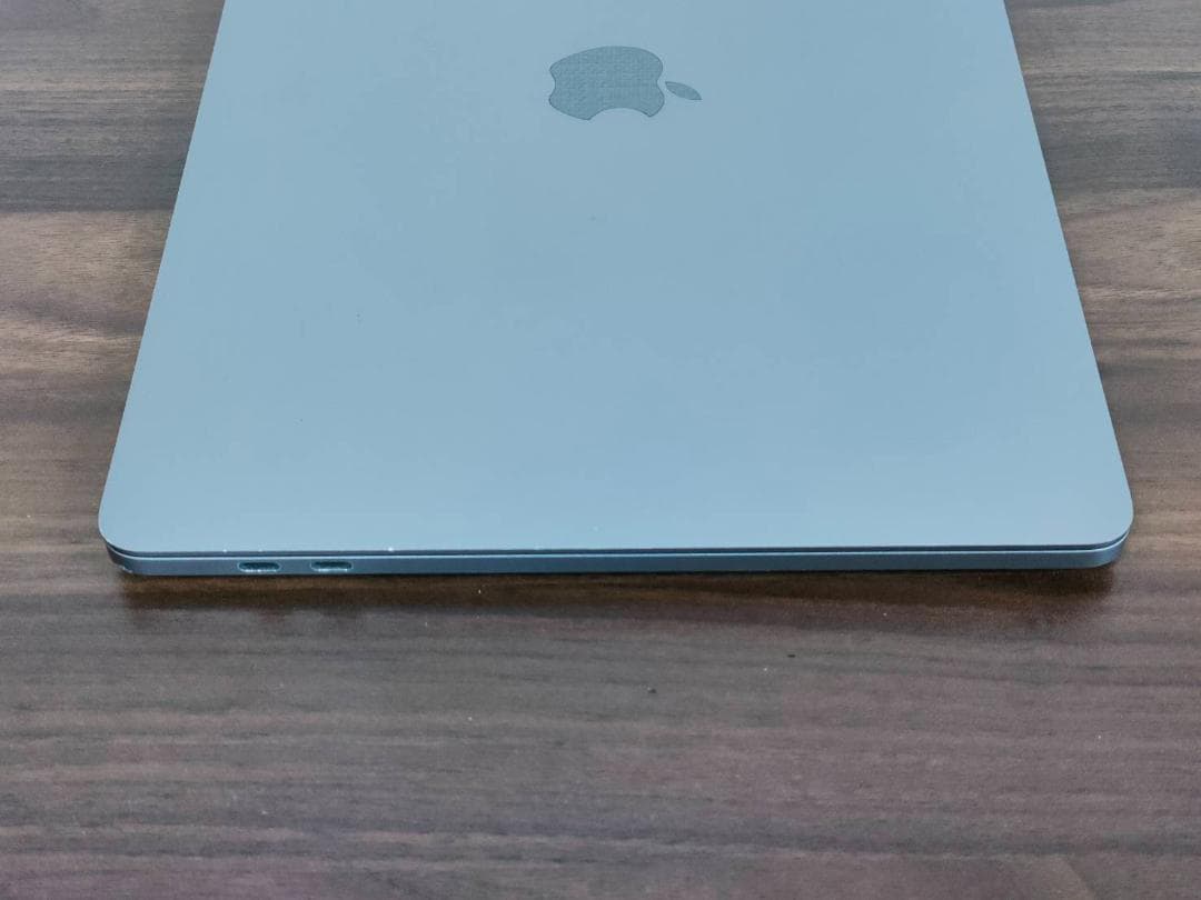 充電346 MacBook Air 2020 13型 i5 512GB C2