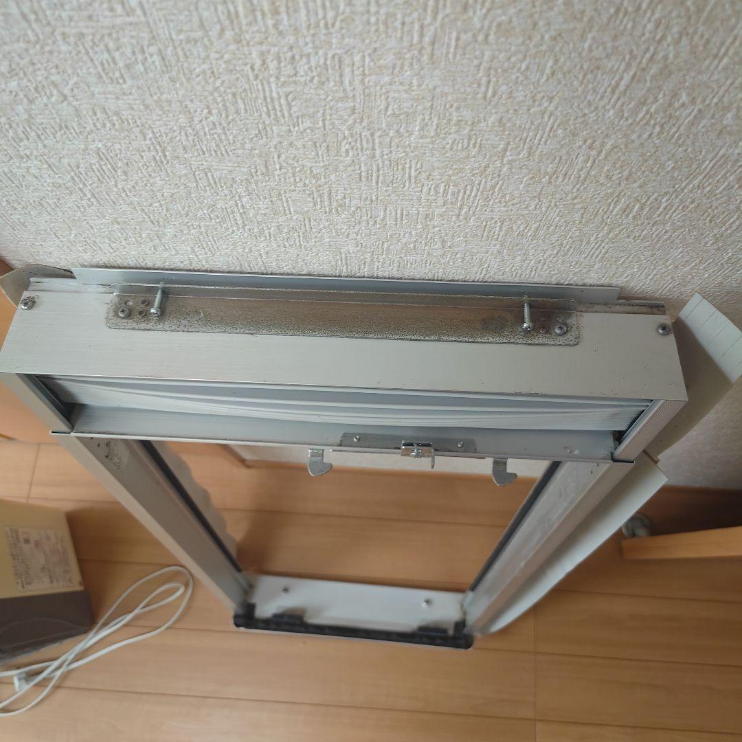 窓用エアコン冷房　コイズミ リモコン付き