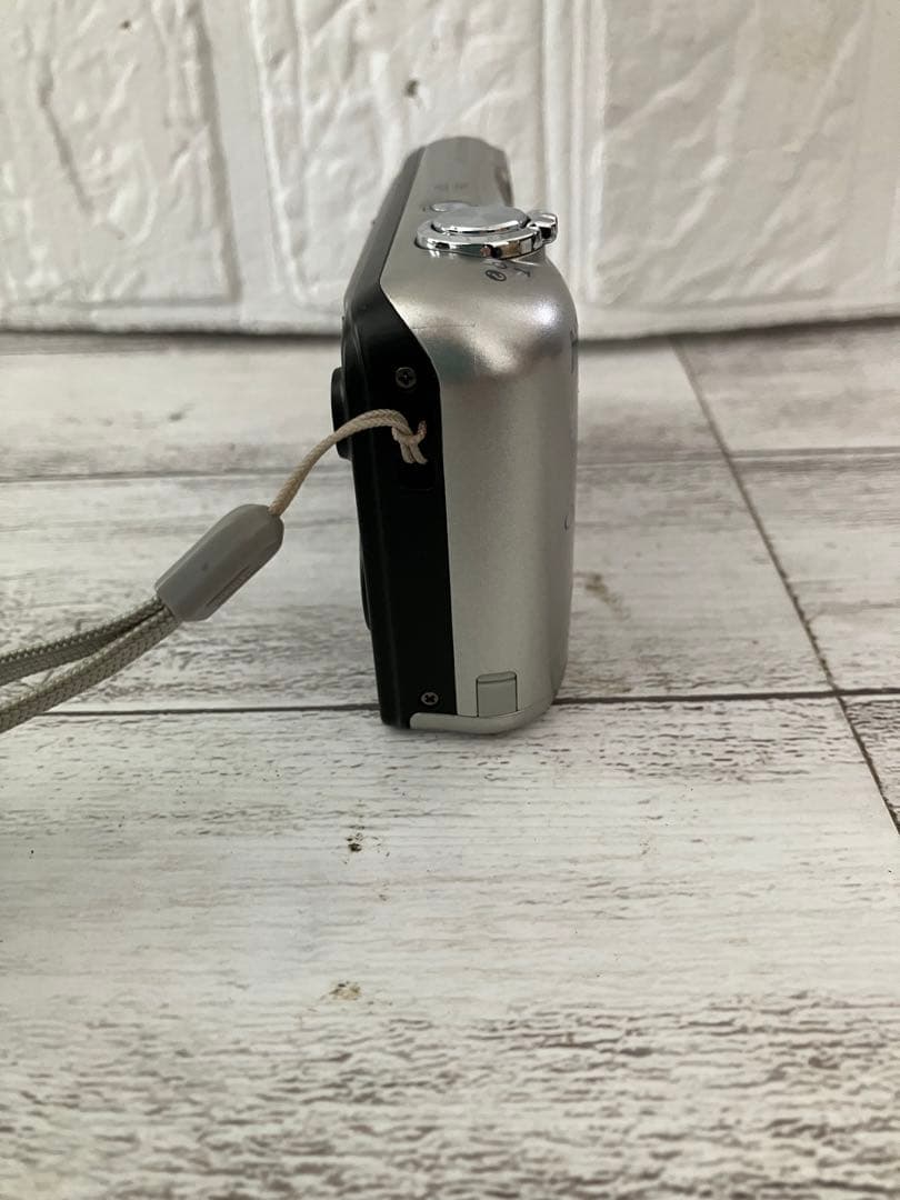 Nikon COOLPIX A10 シルバー