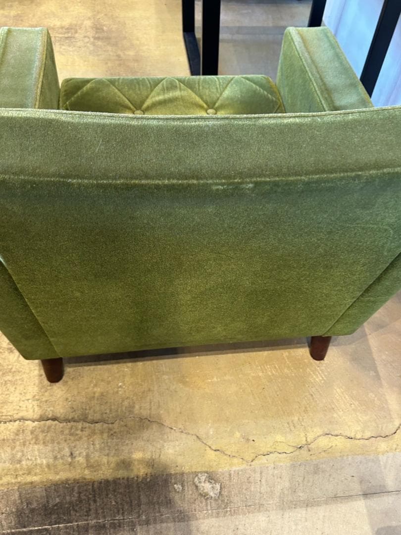 カリモク60　ロビーチェア1シーター