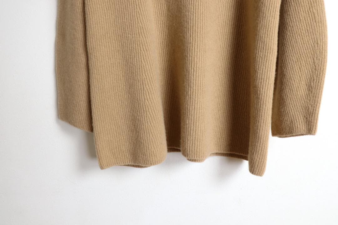 Theory 23AW ホールガーメント ハイネック ニット　茶