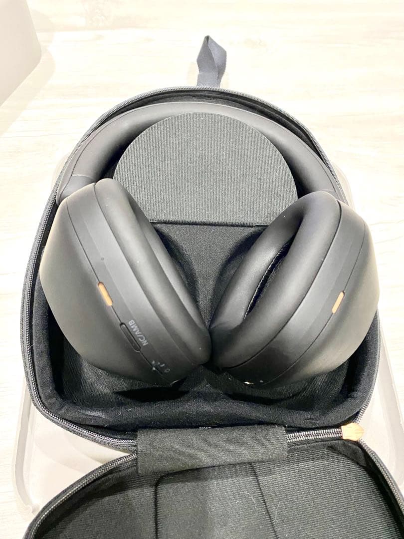 SONY WH1000XM5 ワイヤレスヘッドホン