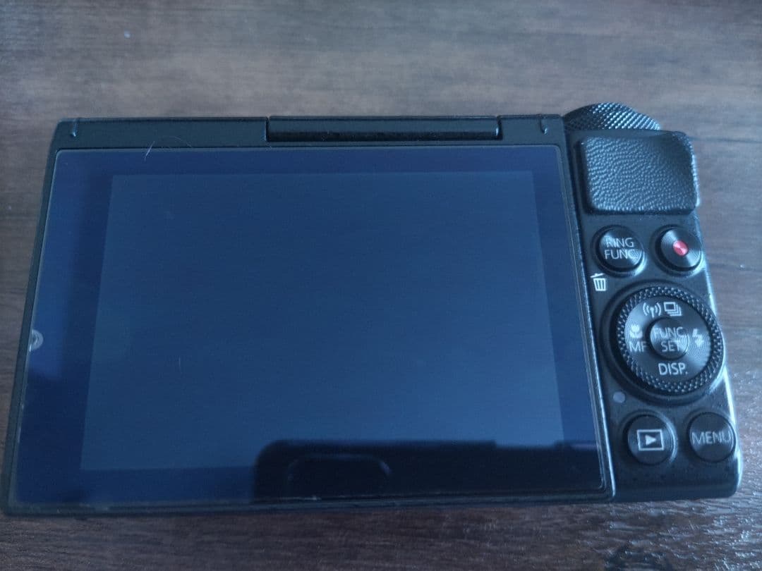 キャノン Canon PowerShot G7X （8/8〜お盆休み中発送不可）