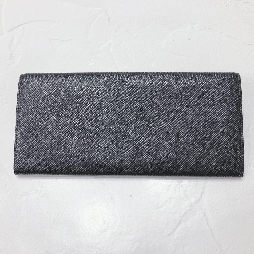 ☆美品☆ BURBERRY バーバリー 長財布 ブラック レザー シンプル ロゴ