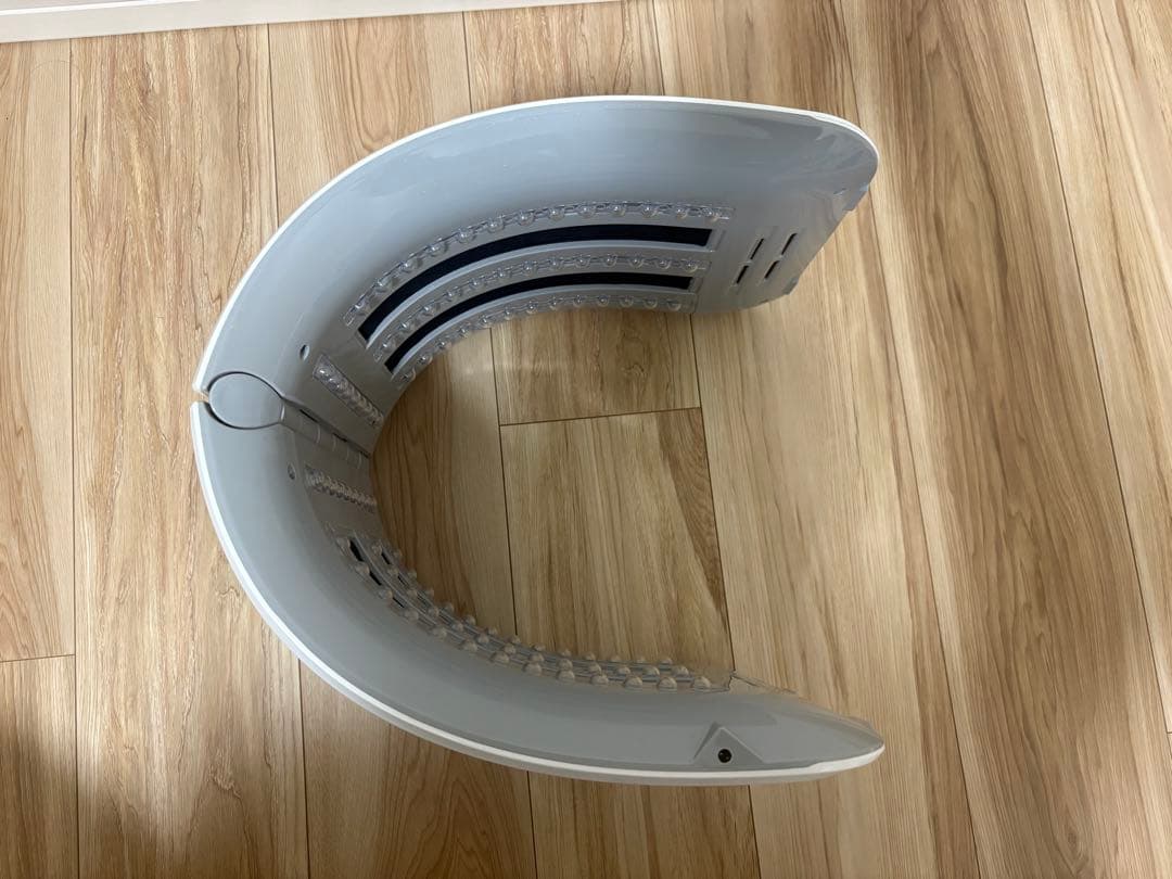 forever lily LED美顔器　ドーム型