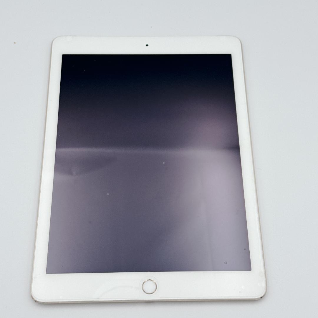 【極美品】Apple iPad Air 2 16GBタブレット ケース付き