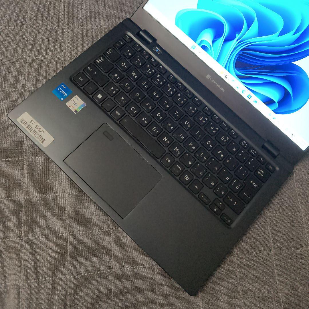 美品 Dynabook 超軽量 驚速 12世代i5 16GB 新品1TB 55