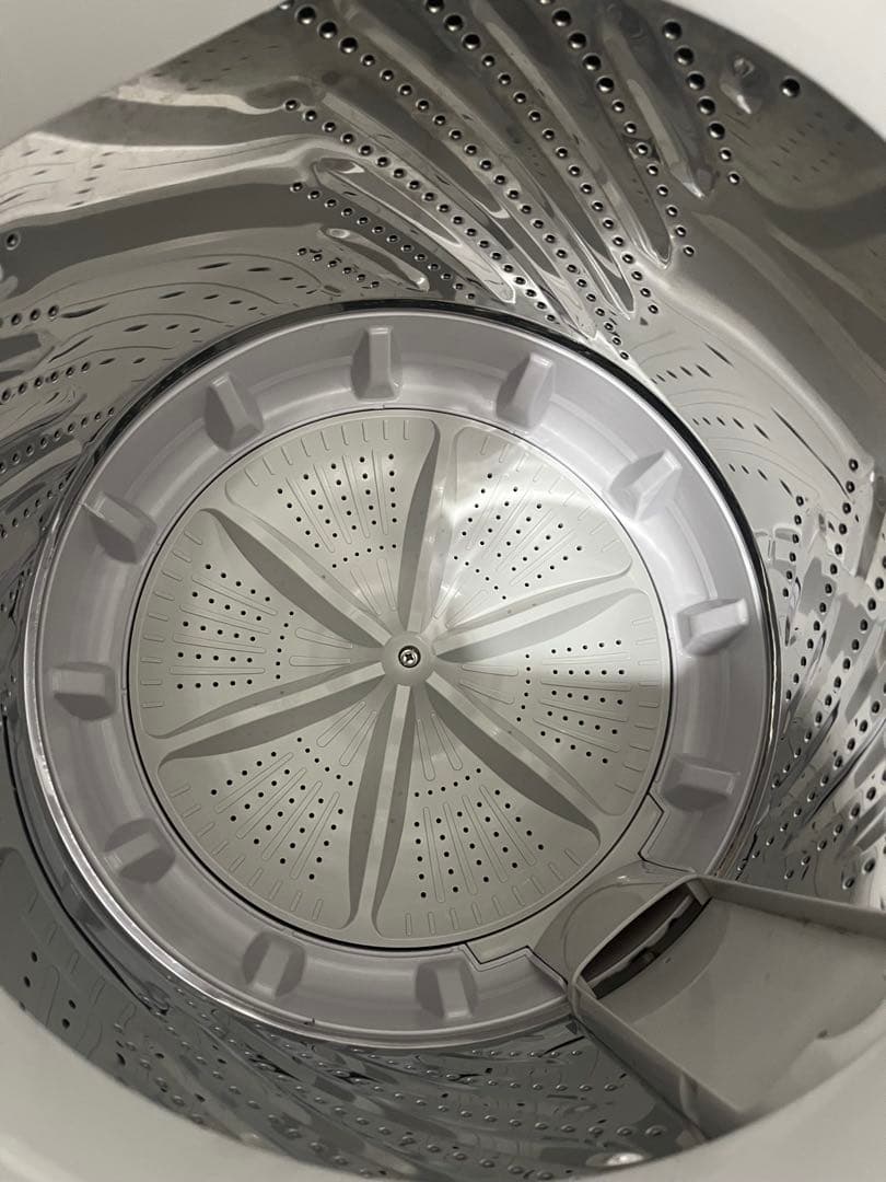 アイリスオーヤマ 洗濯機5kg ホワイト IAW-T504