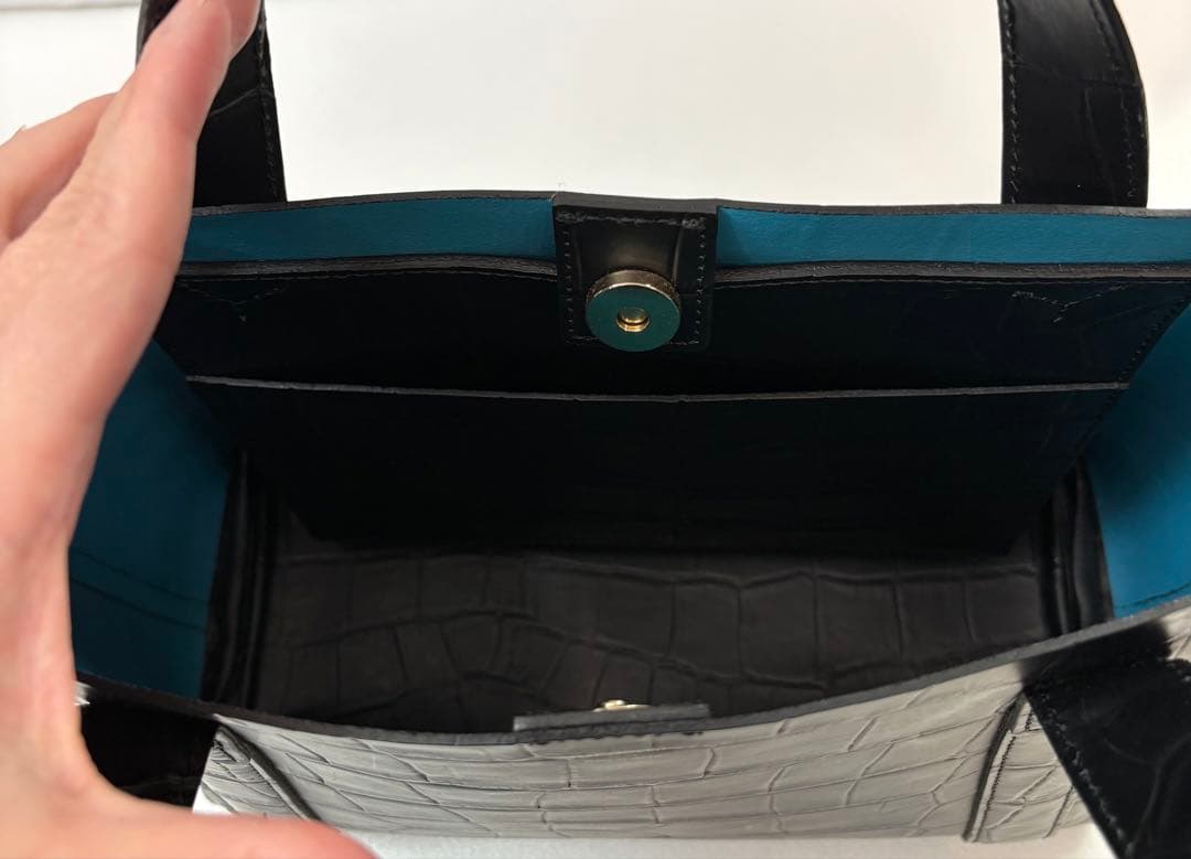 美品★PELLE MORBIDA　ミニトートバッグ　クロコ型押しレザー　ブラック