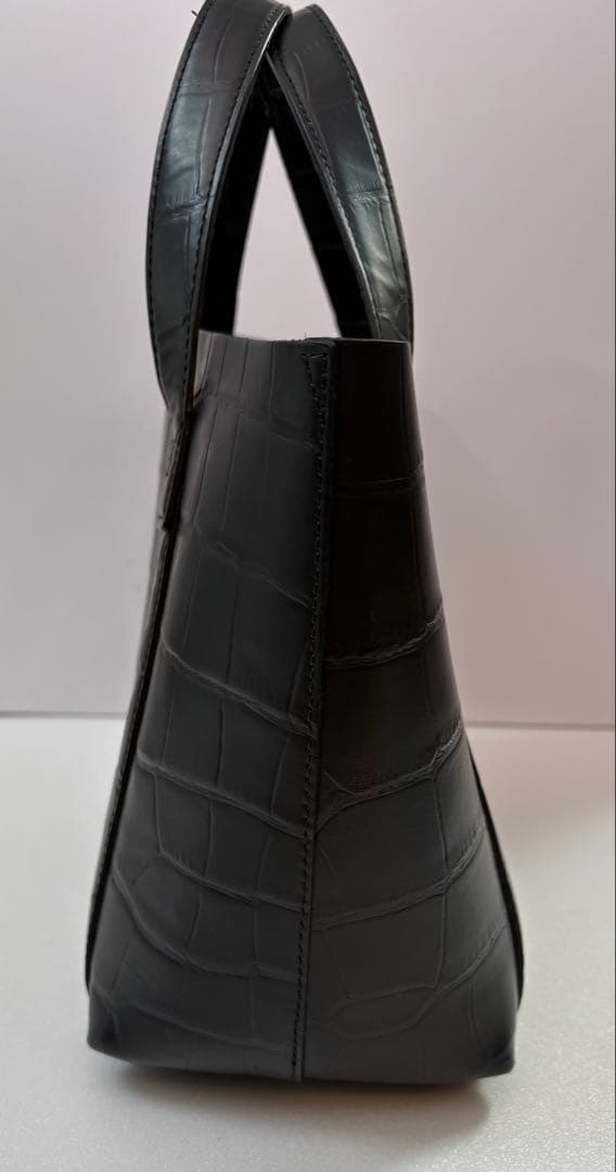 美品★PELLE MORBIDA　ミニトートバッグ　クロコ型押しレザー　ブラック