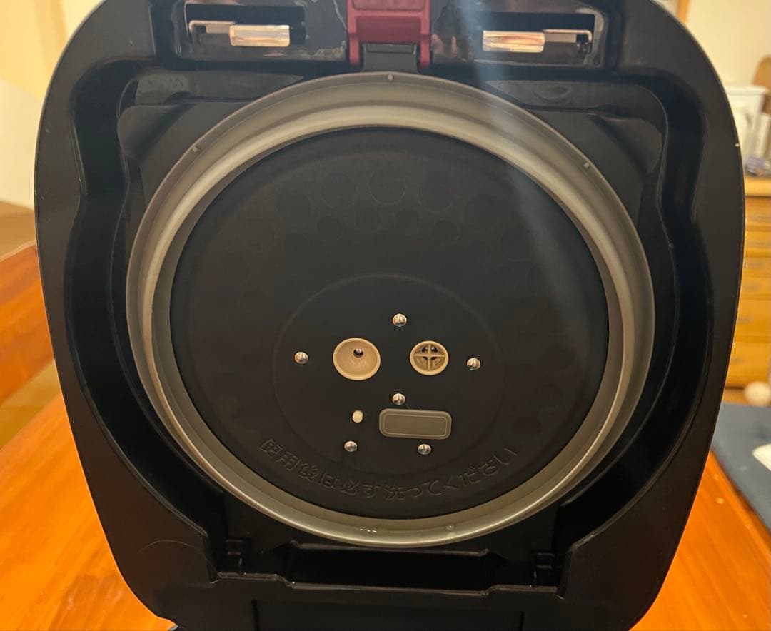 TIGER 圧力IH炊飯器 JPI-A100 5合炊き