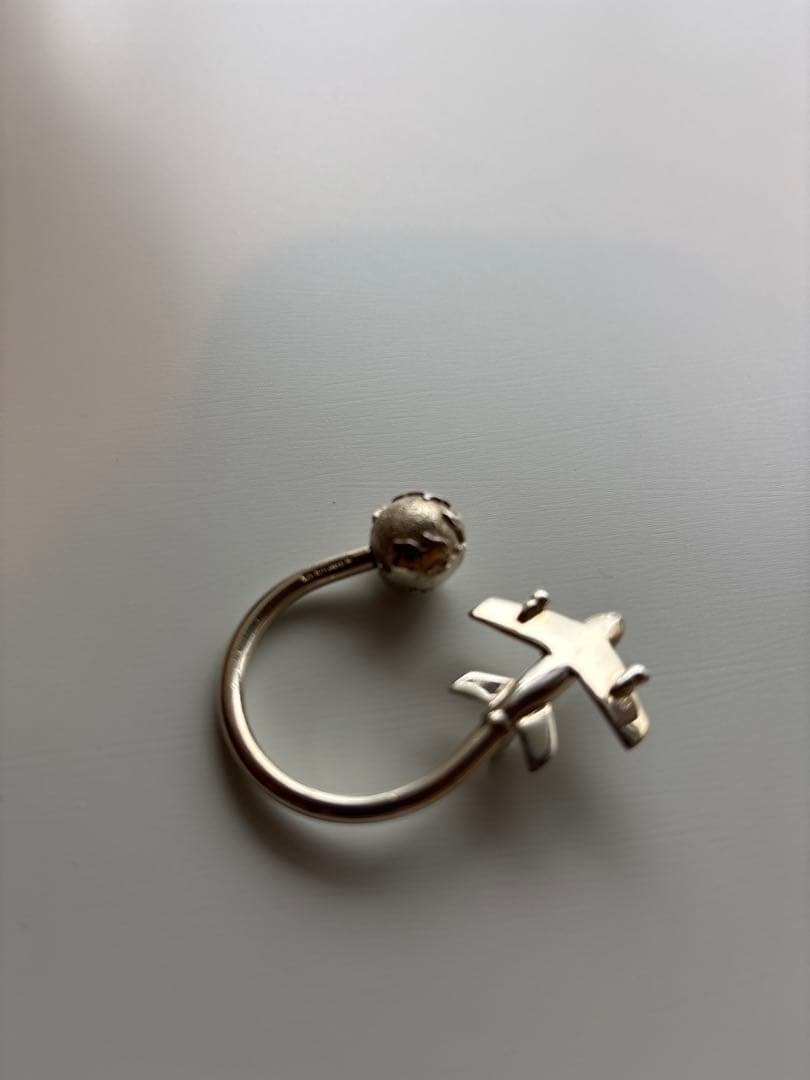 あー　ティファニー　キーリング　飛行機