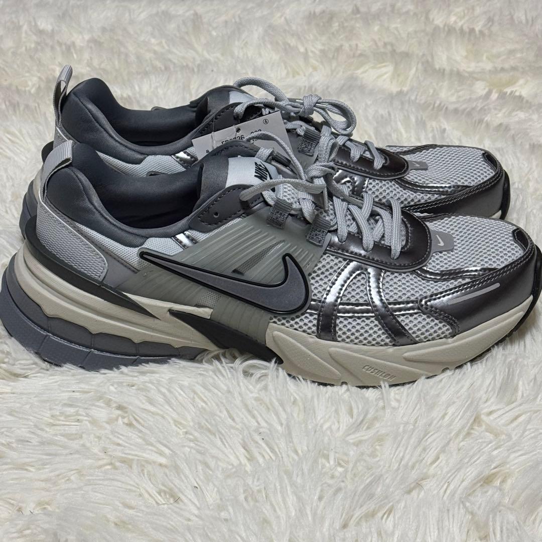 NIKE ナイキ V2K RUN ウィメンズ　29cm