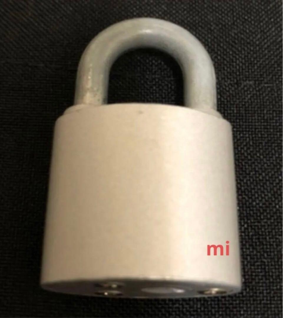 シドチェーン ラビット社 南京錠 ピストルズ セディショナ 666 ジャスティン