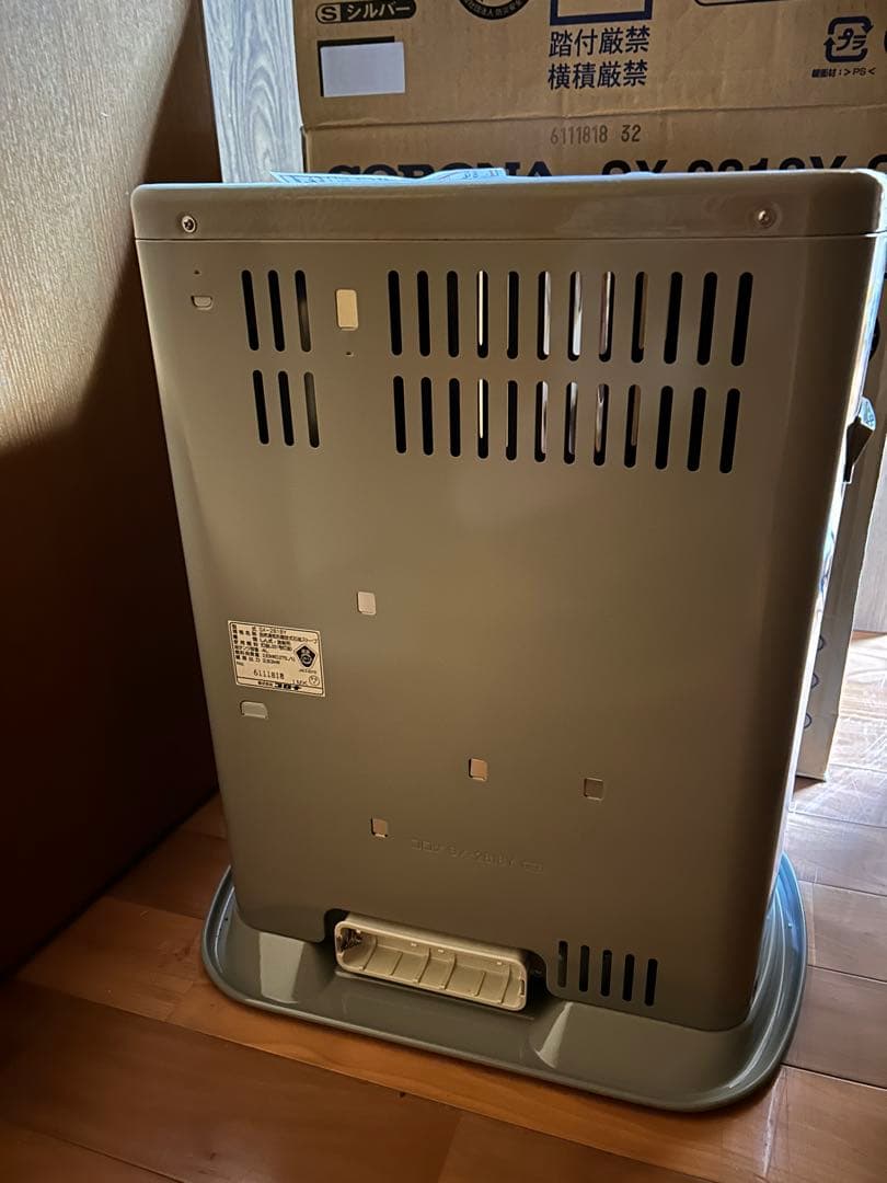 未使用 石油ストーブ「CORONA SX-2818 給油ポンプ付き