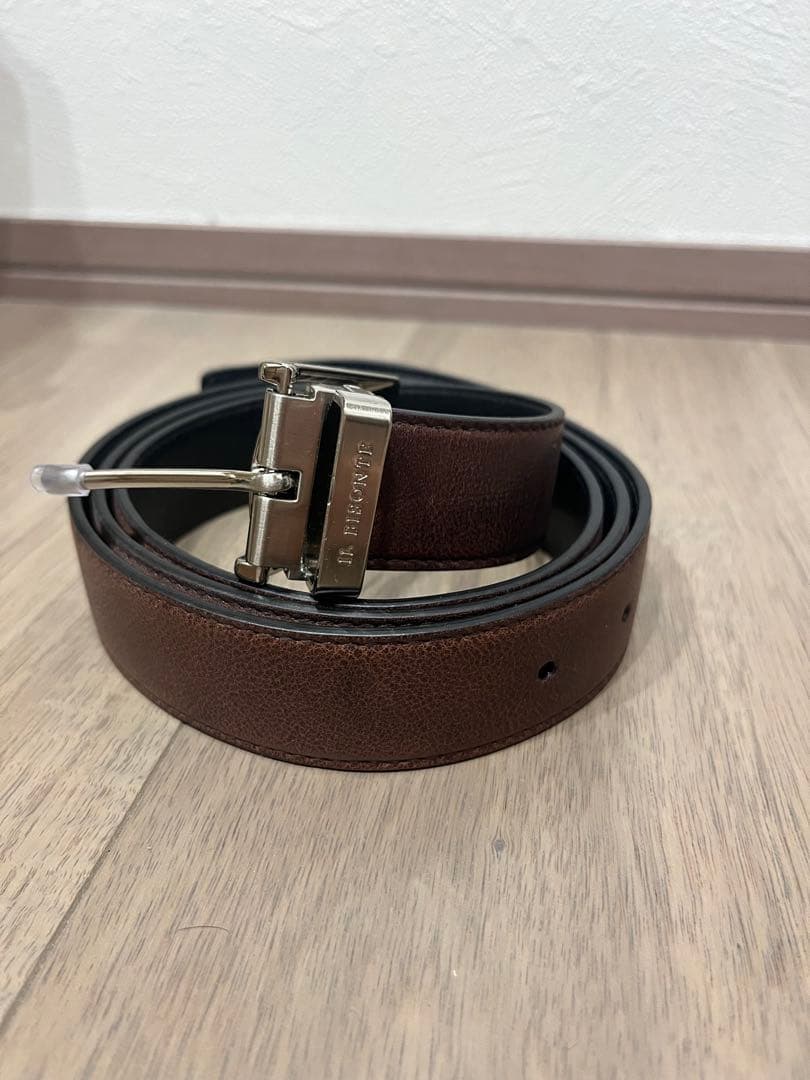 新品未使用 IL BISONTE イルビゾンテ レザーベルト BW517