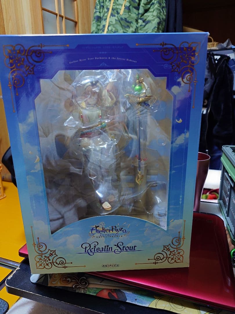 ライザのアトリエ ライザフィギュア1/7+タペストリー