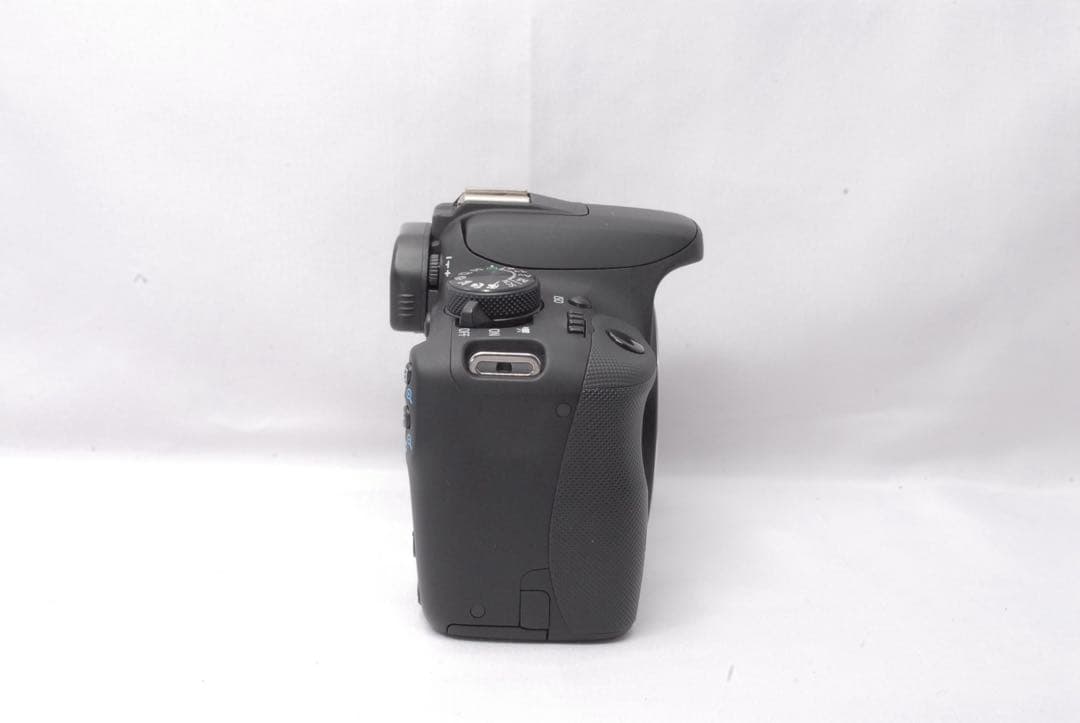 Canon EOS Kiss X7 ダブルレンズ 動作確認済み　STMレンズ