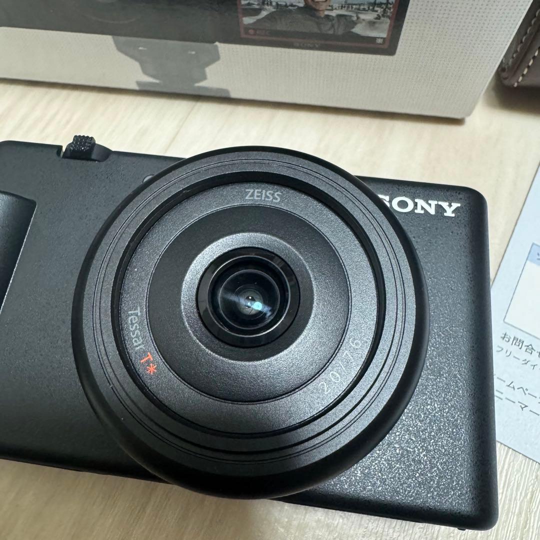 即日発送可能　SONY ZV-1F デジタルカメラ ブラック
