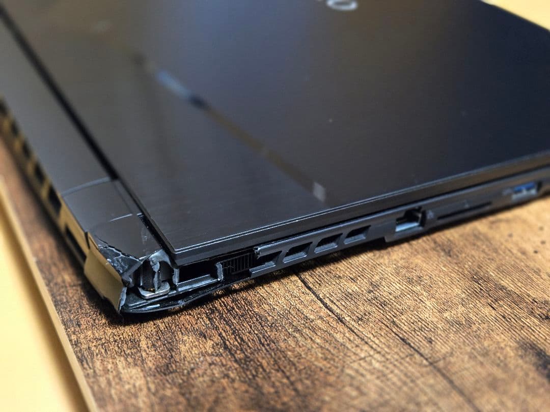 Windowsノート本体 GIGABYTE AERO 17 UHD i7-10875H RTX2060