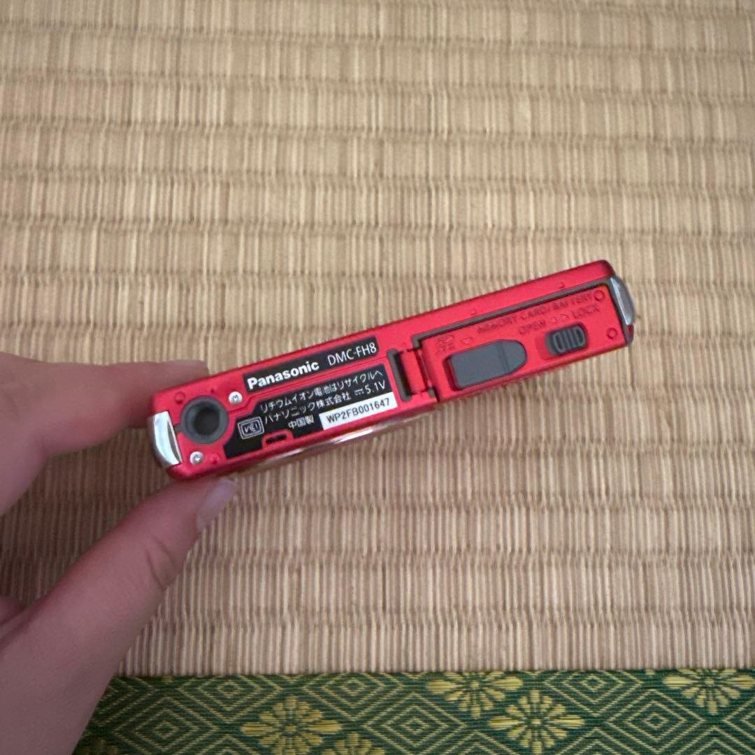 LUMIX DMC-FH8 デジカメ　ピンク