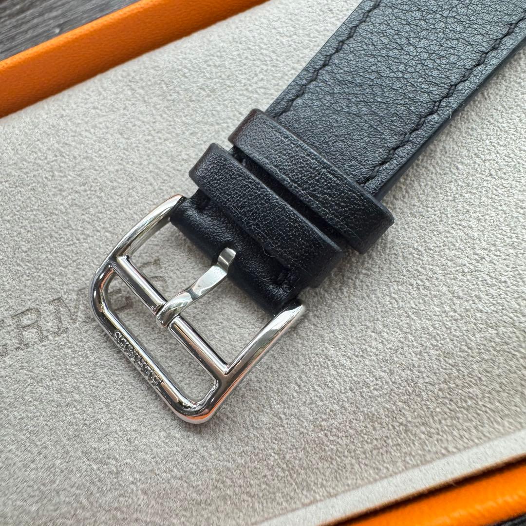 2863 ほぼ未使用　Apple Watch エルメス　ドゥブルトゥール　二重