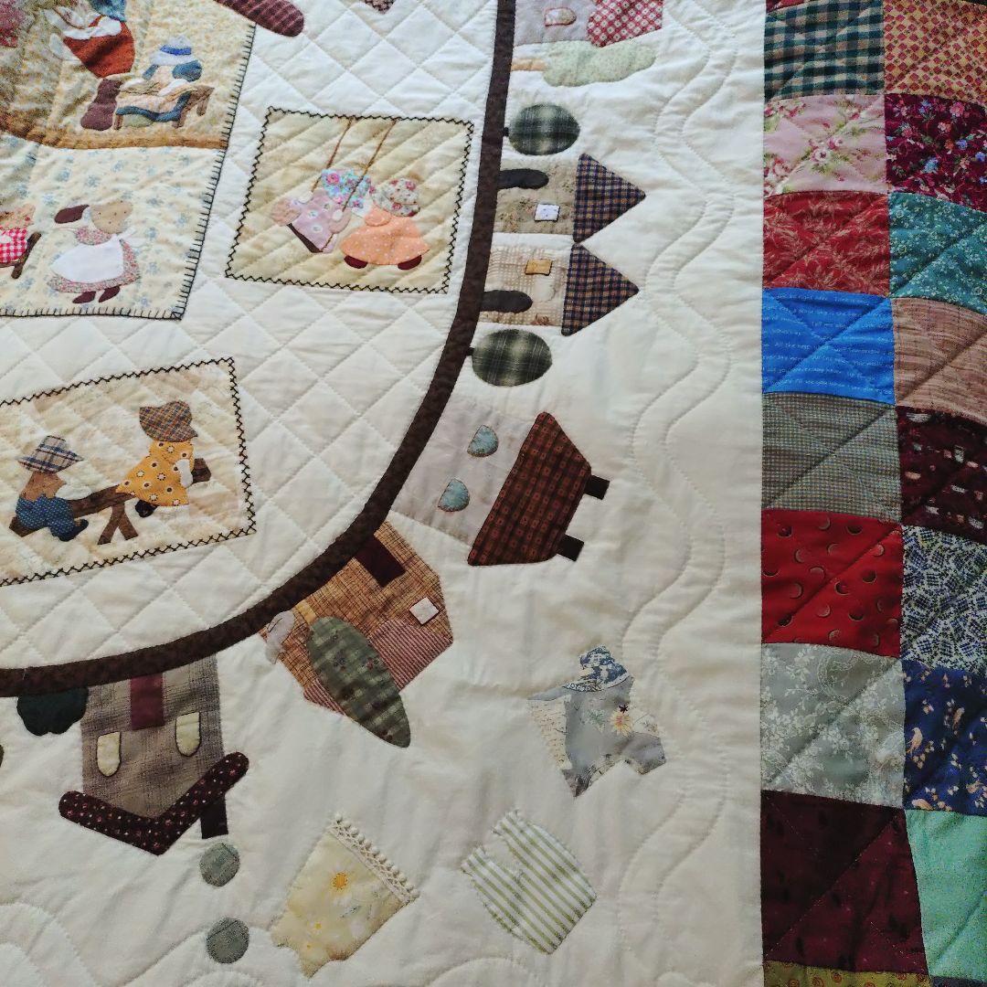 ハンドメイド　パッチワークベッドカバー