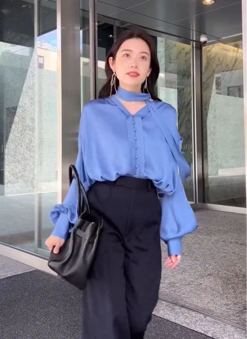 【新品未使用】anuans/フォルムスリーブタイブラウス【タグ付き】