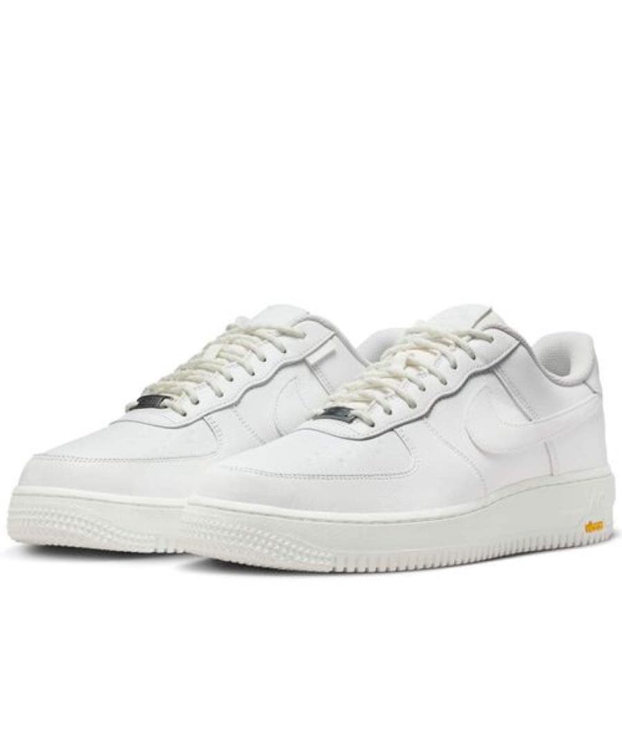 NIKE AIR FORCE 1 GTX VIBRAM ホワイト 26cm