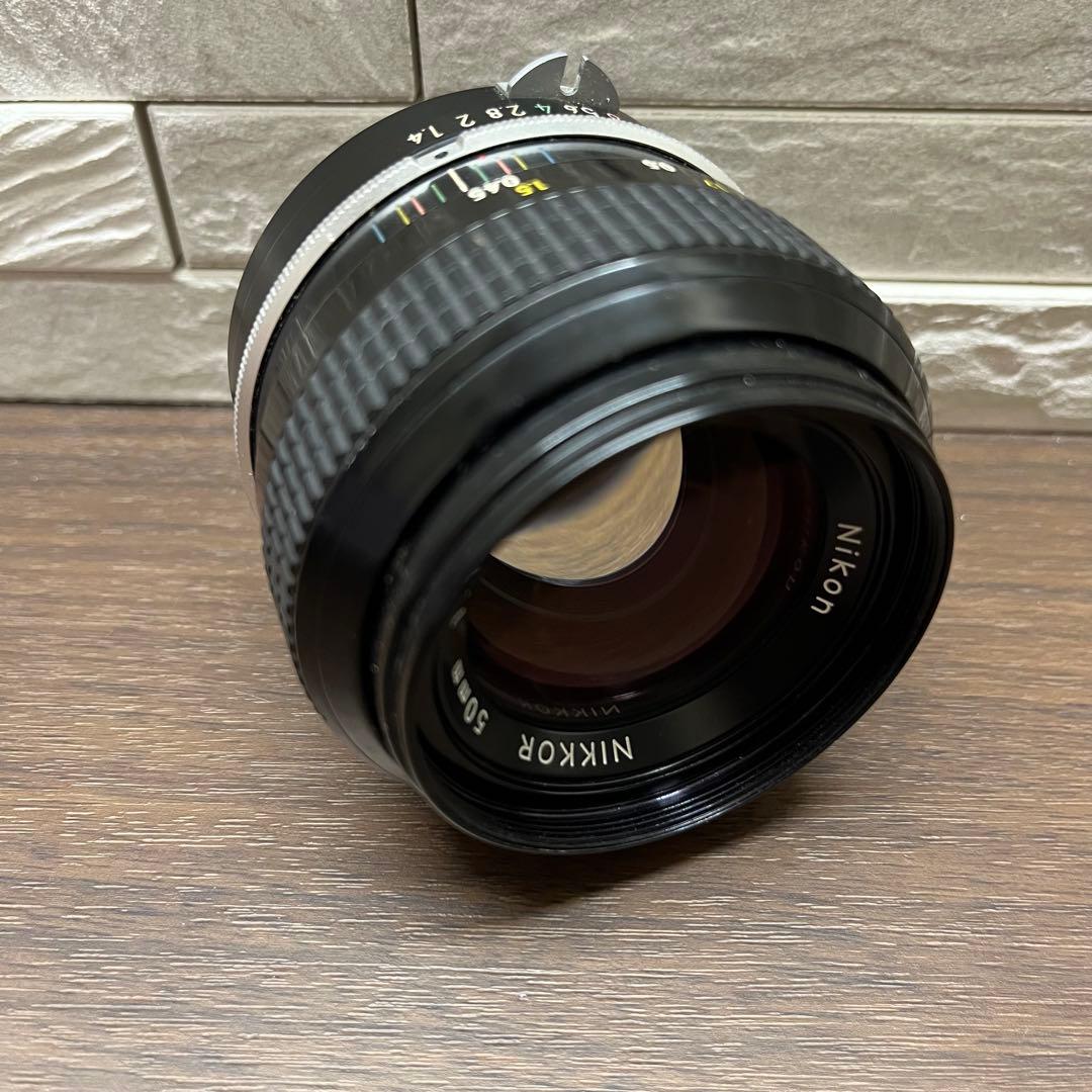 Nikon Nikkor 50mm f/1.4 Ai 単焦点レンズ