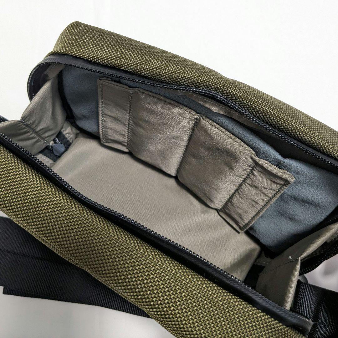 カワニシカバン　lauff​　ラフ　コーデュラ　カーキ　ボディバック　ナイロン