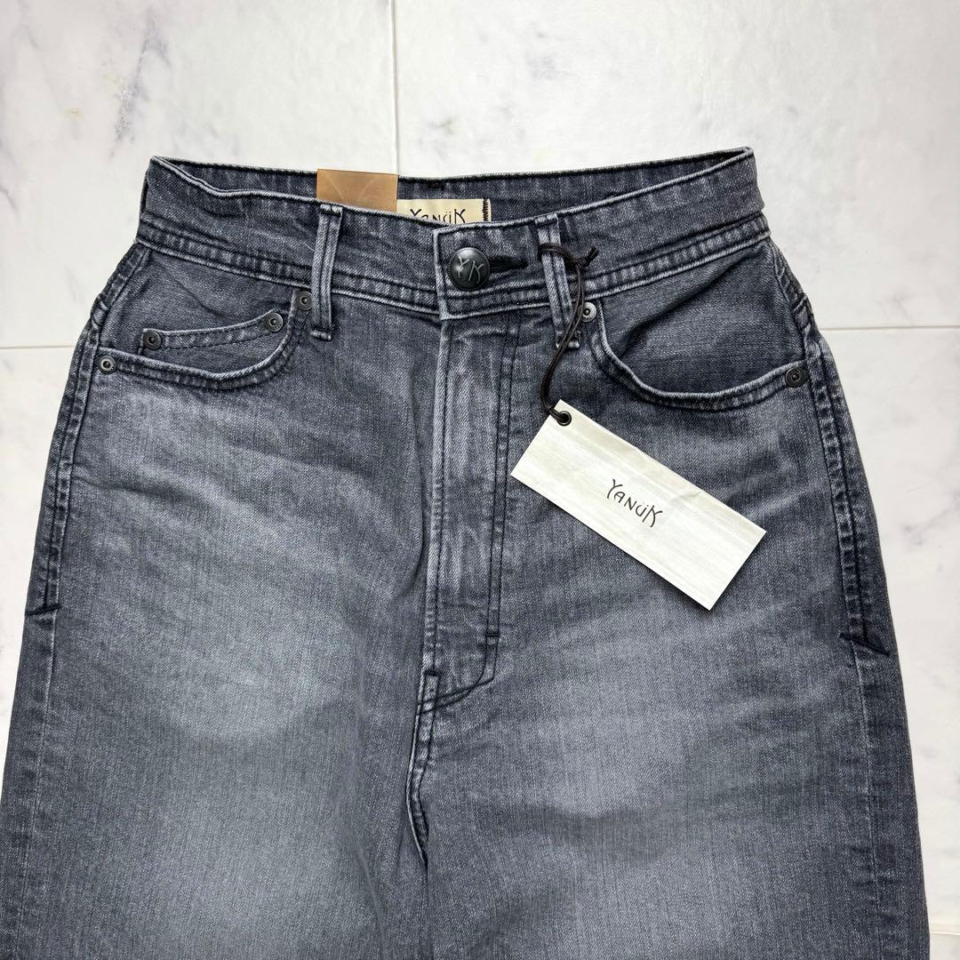 【新品タグ付き】 YANUK JOAN ハイウエストワイドストレートデニム 23