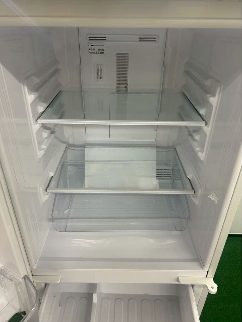 2018年式 137L シャープ 冷蔵庫 SJ-D14C-W