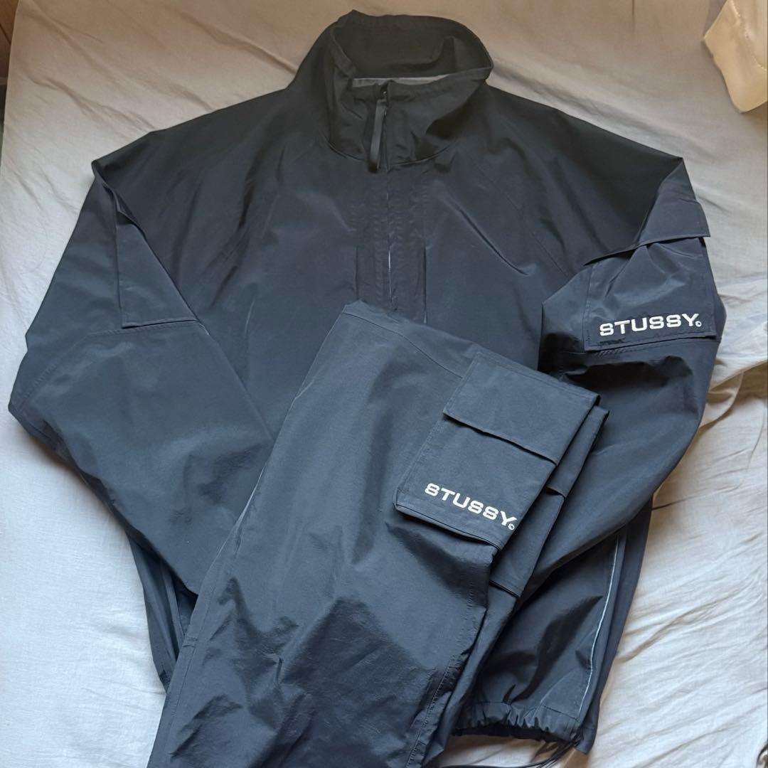 stuusy ナイロンジャケット