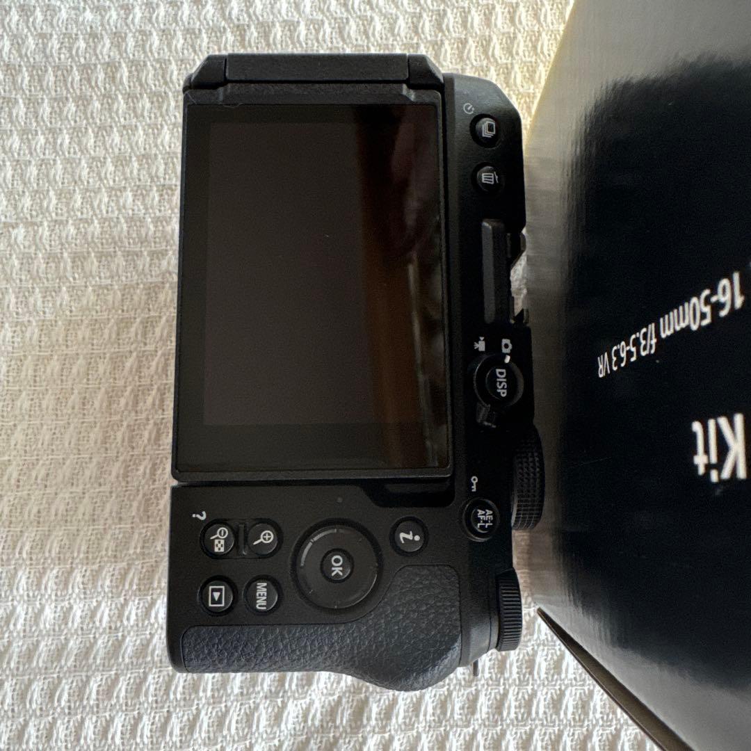 ミラーレス一眼Nikonz30・DX16-50kit