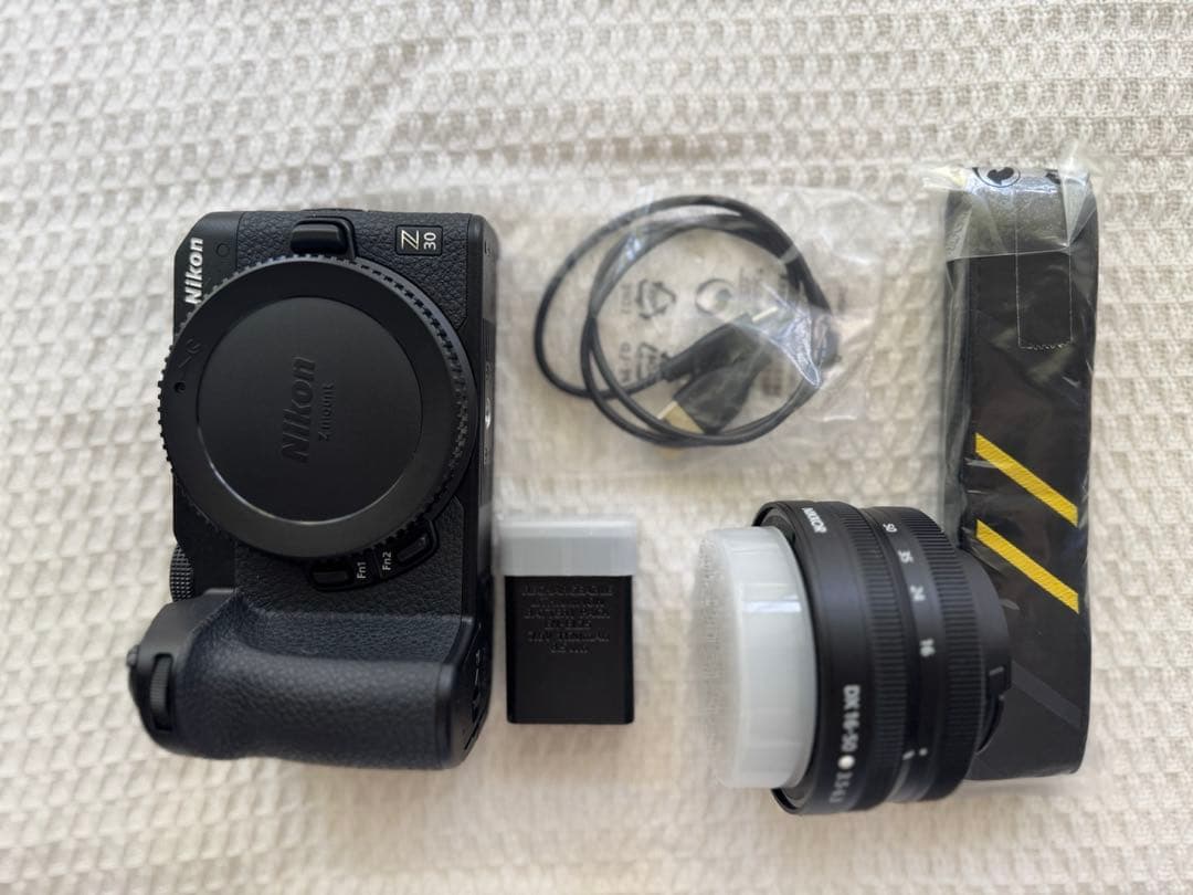 ミラーレス一眼Nikonz30・DX16-50kit