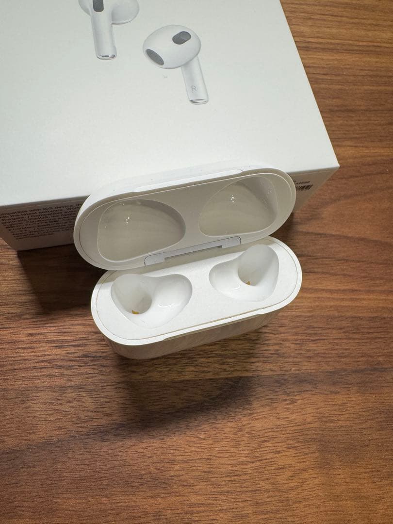 AirPods本体 第3世代