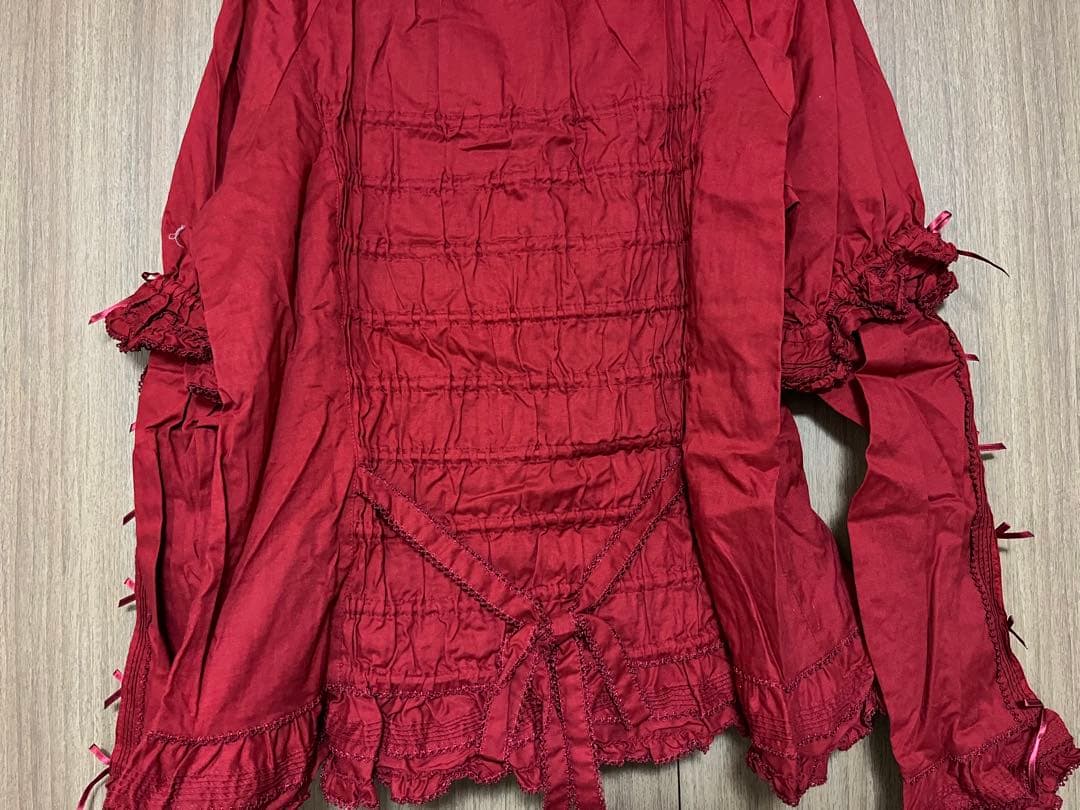 せ*ら様 ピンクハウス＊ブッシュローズ柄＊赤いフリル長袖ブラウス