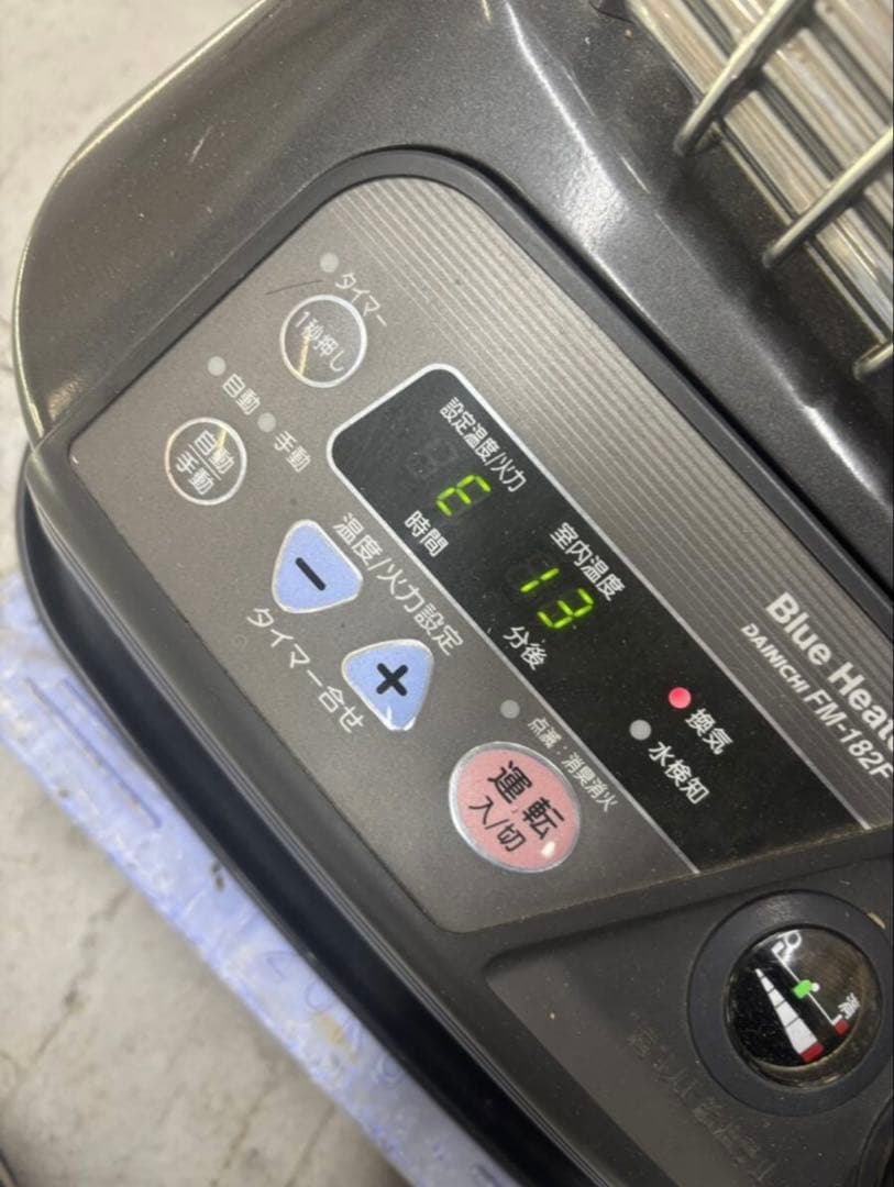 ダイニチブルーヒーター2005年製FM-182F動作品 難あり