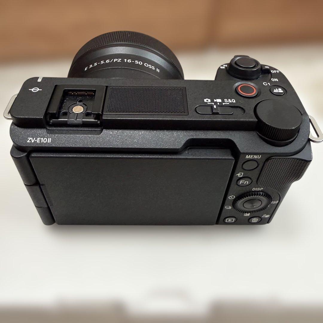 【極美品】SONY ZV-E10 II　ダブルズームレンズキット　ブラック